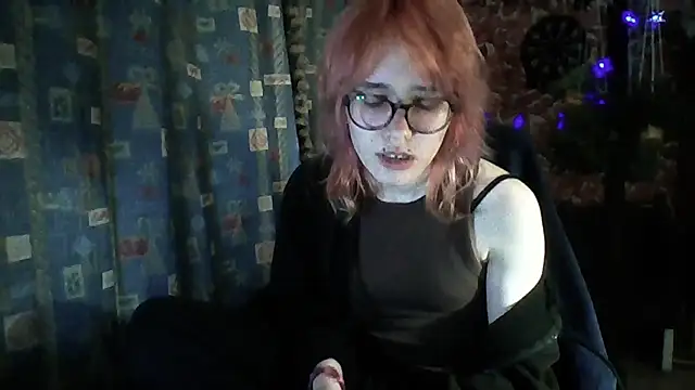 Snapshot of whiny_emo_boi chatting on April 4, 2026, 9:21 pm whiny emo boi online show from April 4, 2026, 9:21 pm