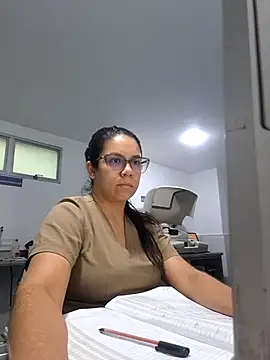 Snapshot of Aila_Phone chatting on April 3, 2026, 10:05 pm Aila Phone online show from April 3, 2026, 10:05 pm