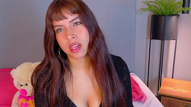 HelenaFoumier online show from March 21, 2026, 11:19 pm