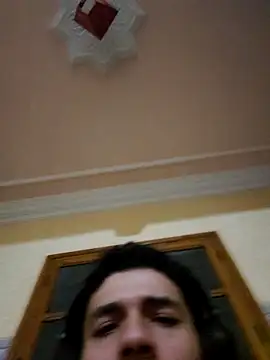 Snapshot of Thewildaliii0 chatting on March 15, 2026, 4:30 am Thewildaliii0 online show from March 15, 2026, 4:30 am