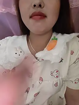 Mina xYx online show from May 31, 2026, 7:14 am
