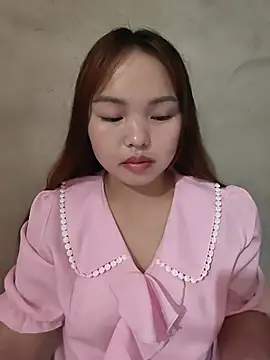 Mina xYx online show from May 18, 2026, 3:06 am