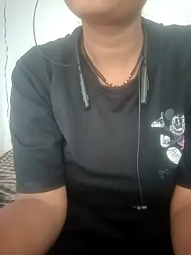 Snapshot of Mona_ji32 chatting on March 29, 2026, 5:20 am Mona ji32 online show from March 29, 2026, 5:20 am