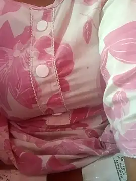 Snapshot of Mona_ji32 chatting on March 30, 2026, 9:22 am Mona ji32 online show from March 30, 2026, 9:22 am