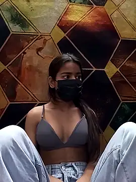 Nisha baby4 online show from April 7, 2026, 6:48 am