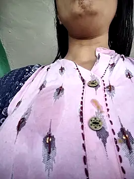 Snapshot of model_seela chatting on April 28, 2026, 3:55 am model seela online show from April 28, 2026, 3:55 am