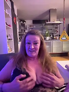 Milf-Gabi online show from May 18, 2026, 8:02 pm