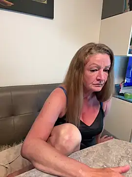 Milf-Gabi online show from May 25, 2026, 12:59 pm