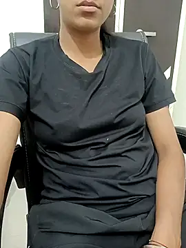 Snapshot of aushi_rajput chatting on April 1, 2026, 9:01 pm aushi rajput online show from April 1, 2026, 9:01 pm