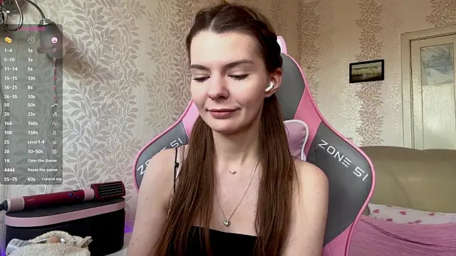 AnnWaddie online show from March 20, 2026, 9:54 am