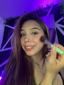 Snapshot of lunacandy_0 chatting on July 17, 2026, 10:40 pm lunacandy 0 online show from July 17, 2026, 10:40 pm