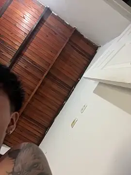 Snapshot of Trixie_pop chatting on March 27, 2026, 1:03 am Trixie pop online show from March 27, 2026, 1:03 am