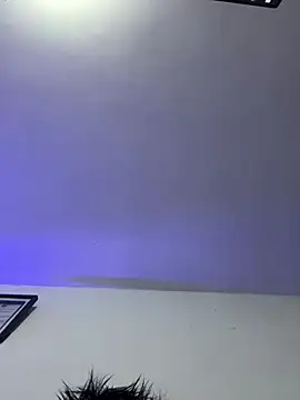 Snapshot of Trixie_pop chatting on April 2, 2026, 1:02 am Trixie pop online show from April 2, 2026, 1:02 am