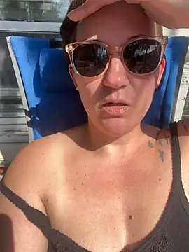 Snapshot of BSM4824 chatting on April 4, 2026, 2:34 pm BSM4824 online show from April 4, 2026, 2:34 pm