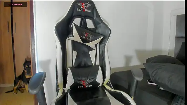 Snapshot of Thaliana_Jaramillo chatting on April 13, 2026, 2:43 pm Thaliana Jaramillo online show from April 13, 2026, 2:43 pm