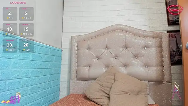 LITTLE-NESSA online show from April 7, 2026, 1:02 pm