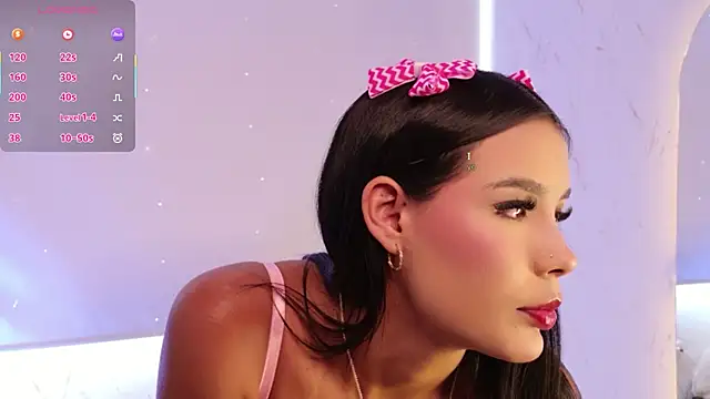 Snapshot of i_am_hannaa chatting on April 9, 2026, 7:42 pm i am hannaa online show from April 9, 2026, 7:42 pm