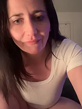 Siren  xxx online show from March 28, 2026, 11:28 pm