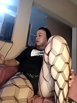 Snapshot of lua-bfly chatting on April 4, 2026, 11:33 pm lua-bfly online show from April 4, 2026, 11:33 pm