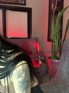 Snapshot of Tatii1 chatting on March 22, 2026, 2:15 am Tatii1 online show from March 22, 2026, 2:15 am