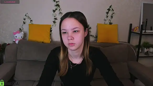 Snapshot of Lori_Bllossom chatting on April 9, 2026, 1:07 am Lori Bllossom online show from April 9, 2026, 1:07 am