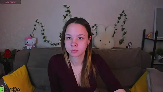 Snapshot of Lori_Bllossom chatting on April 14, 2026, 12:04 am Lori Bllossom online show from April 14, 2026, 12:04 am