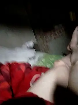 Snapshot of NIANIAKUTE chatting on April 13, 2026, 2:32 pm NIANIAKUTE online show from April 13, 2026, 2:32 pm