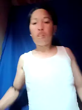 Snapshot of NIANIAKUTE chatting on April 5, 2026, 7:31 pm NIANIAKUTE online show from April 5, 2026, 7:31 pm