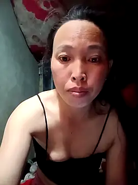 Snapshot of NIANIAKUTE chatting on April 3, 2026, 11:16 am NIANIAKUTE online show from April 3, 2026, 11:16 am