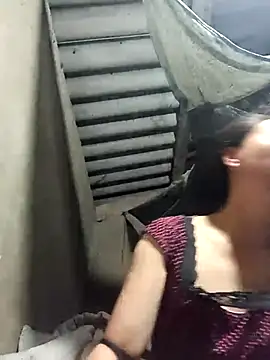 Snapshot of NIANIAKUTE chatting on March 19, 2026, 10:43 pm NIANIAKUTE online show from March 19, 2026, 10:43 pm