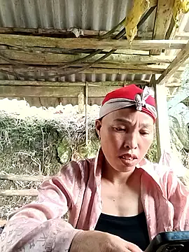 Snapshot of NIANIAKUTE chatting on April 4, 2026, 1:12 am NIANIAKUTE online show from April 4, 2026, 1:12 am