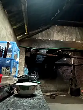 Snapshot of NIANIAKUTE chatting on April 9, 2026, 1:07 am NIANIAKUTE online show from April 9, 2026, 1:07 am