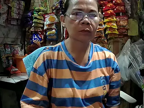mommylicious 23 online show from May 17, 2026, 11:43 am