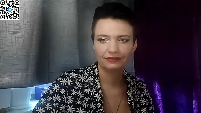 HotMamaQueen234 online show from May 23, 2026, 10:25 am