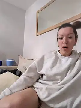 Snapshot of fucklyweds chatting on April 11, 2026, 10:13 pm fucklyweds online show from April 11, 2026, 10:13 pm