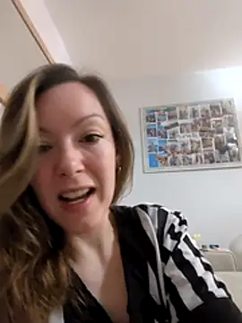 Snapshot of fucklyweds chatting on June 29, 2026, 9:03 pm fucklyweds online show from June 29, 2026, 9:03 pm