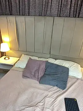 alana gv online show from April 1, 2026, 1:41 pm