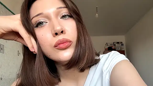 kiravings online show from March 24, 2026, 8:36 am