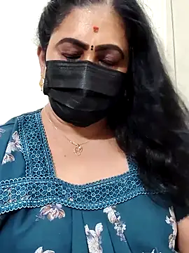 aishu mallu tamil online show from April 9, 2026, 5:41 pm