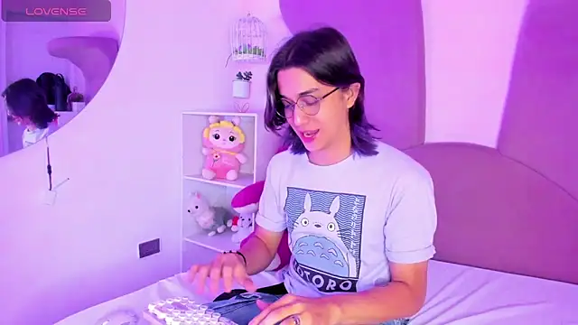 Keita Moon online show from March 31, 2026, 12:07 pm