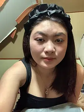 Snapshot of Yeahbaby-- chatting on March 18, 2026, 5:14 pm Yeahbaby-- online show from March 18, 2026, 5:14 pm