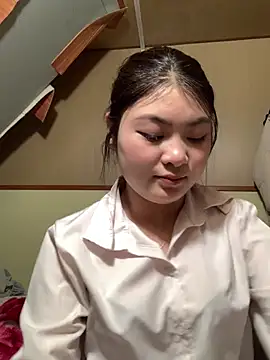 Snapshot of Yeahbaby-- chatting on March 17, 2026, 4:54 pm Yeahbaby-- online show from March 17, 2026, 4:54 pm