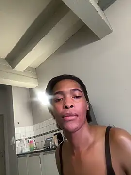 Snapshot of Femboi_za chatting on March 19, 2026, 1:44 pm Femboi za online show from March 19, 2026, 1:44 pm