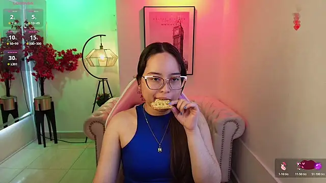 Snapshot of Shady_bug chatting on May 4, 2026, 8:00 pm Shady bug online show from May 4, 2026, 8:00 pm