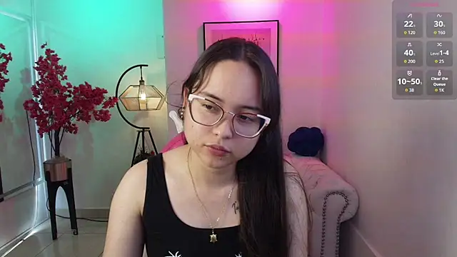 Snapshot of Shady_bug chatting on May 30, 2026, 7:52 pm Shady bug online show from May 30, 2026, 7:52 pm