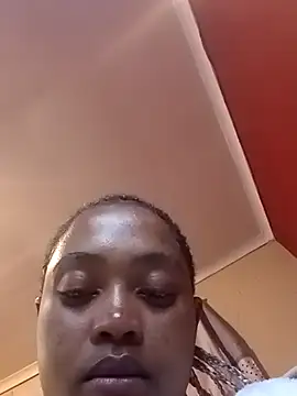 Snapshot of GoodinbedAfrican4 chatting on May 28, 2026, 10:04 pm GoodinbedAfrican4 online show from May 28, 2026, 10:04 pm