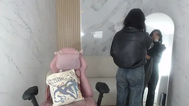 sweetcat666 tf online show from April 14, 2026, 1:38 pm