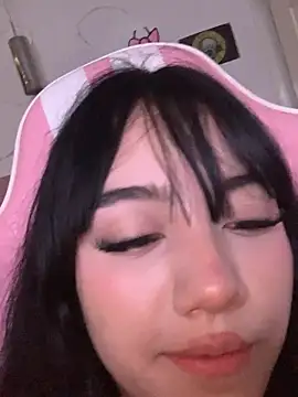 MayyBonita online show from May 10, 2026, 4:31 pm