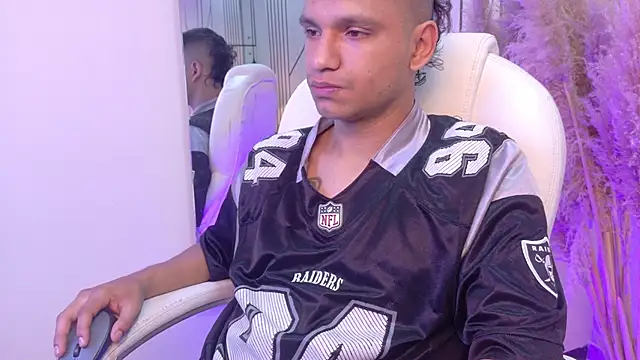 Pablo ludovica online show from April 17, 2026, 3:42 am