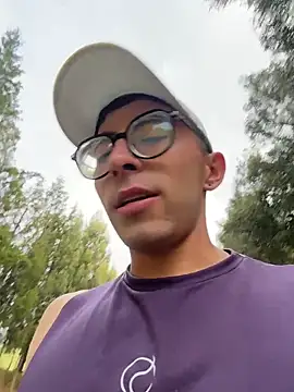 LeonBlazze online show from March 24, 2026, 11:54 am